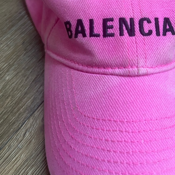 Balenciaga pink logo cap - Picture 3 of 6